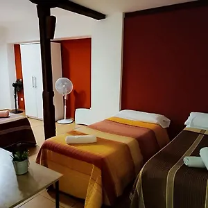  Apartamento Corrala De San Anton. Sencillo En Pleno Centro España